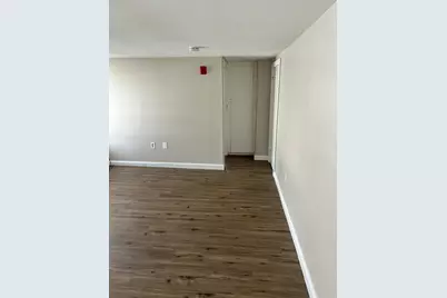 347 Main St #3, Douglas, MA 01516 - Photo 4
