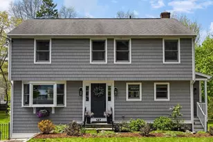 147 Charlton St, Arlington, MA 02476 - Photo 4