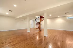 125 Lyman Rd, Milton, MA 02186 - Photo 18