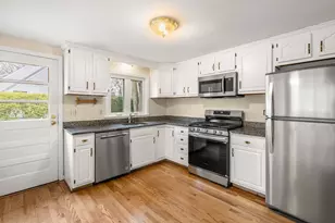 125 Lyman Rd, Milton, MA 02186 - Photo 12
