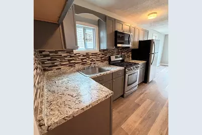 84 Walden St, New Bedford, MA 02740 - Photo 6