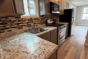 84 Walden St, New Bedford, MA 02740 - Photo 6