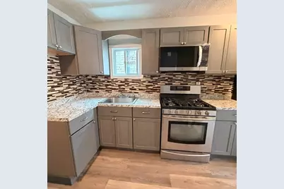 84 Walden St, New Bedford, MA 02740 - Photo 4