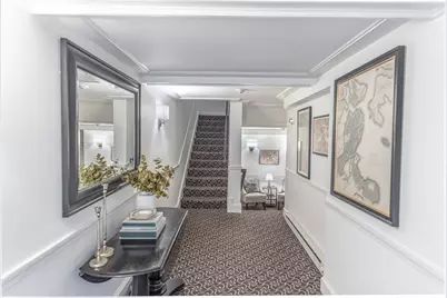 180 Marlborough St #2, Boston, MA 02116 - Photo 30