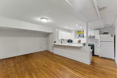 16 Garrison Rd #7, Brookline, MA 02445 - Photo 6