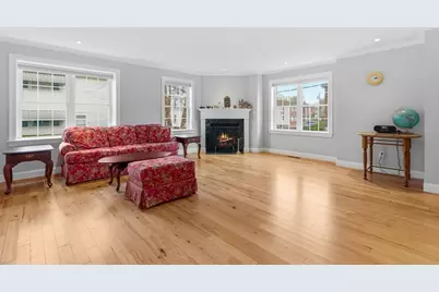 39 French St. #39, Watertown, MA 02472 - Photo 4