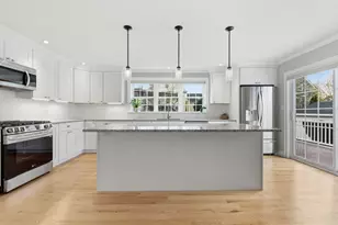 39 French St, Watertown, MA 02472 - Photo 6