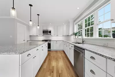 39 French St. #39, Watertown, MA 02472 - Photo 4