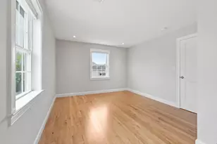 39 French St, Watertown, MA 02472 - Photo 10
