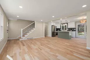 16 Picard Cir, Easthampton, MA 01027 - Photo 8