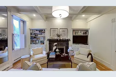 9 Temple St #1, Boston, MA 02114 - Photo 12
