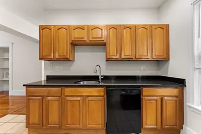 12 Gayland St, Boston, MA 02125 - Photo 22