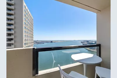 65 East India Row #33C, Boston, MA 02110 - Photo 1