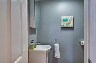 28 Washington St, Stoneham, MA 02180 - Photo 8