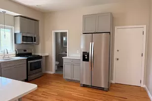 28 Washington St, Stoneham, MA 02180 - Photo 10
