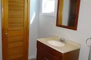 17B Oakley Ave, Bourne, MA 02532 - Photo 22