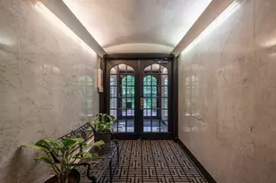 988 Memorial Dr, Cambridge, MA 02138 - Photo 2