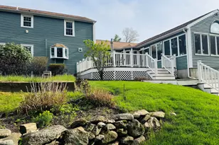 10 Parker Dr, Freetown, MA 02717 - Photo 4
