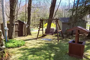 137 Sherwood Dr, Becket, MA 01223 - Photo 24