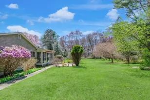 356 Bridge St, Fairhaven, MA 02719 - Photo 10
