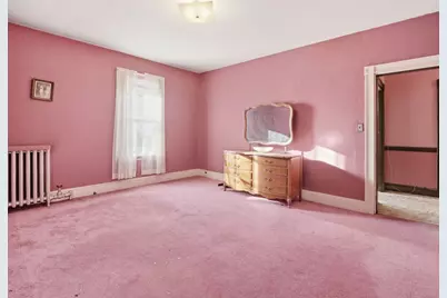 7 Sheldon St, Boston, MA 02131 - Photo 16