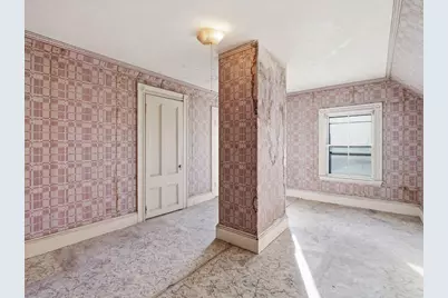 7 Sheldon St, Boston, MA 02131 - Photo 28