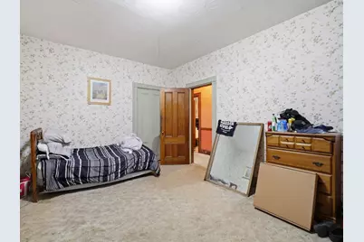 7 Sheldon St, Boston, MA 02131 - Photo 34