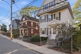 7 Sheldon St, Boston, MA 02131 - Photo 38