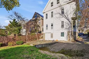 7 Sheldon St, Boston, MA 02131 - Photo 40