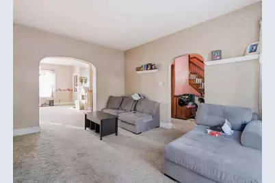 7 Sheldon St, Boston, MA 02131 - Photo 4