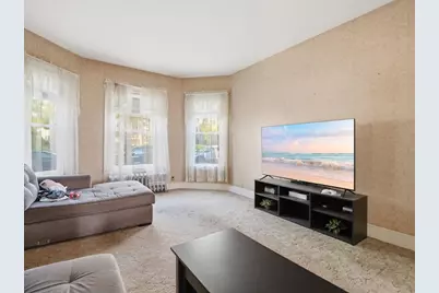 7 Sheldon St, Boston, MA 02131 - Photo 6