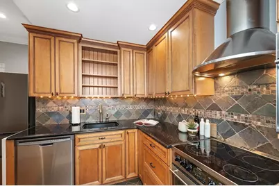 135 Commonwealth Ave #3, Boston, MA 02116 - Photo 8