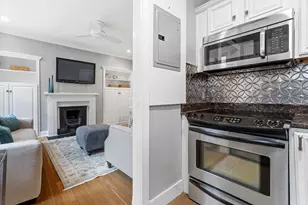 12A Melrose St, Boston, MA 02116 - Photo 8
