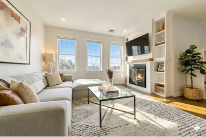 27 Suffolk St #2, Chelsea, MA 02150 - Photo 1