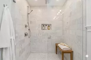 27 Suffolk St, Chelsea, MA 02150 - Photo 8