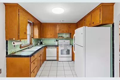 60 Fleming Street, Dedham, MA 02026 - Photo 14