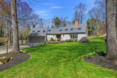 119 Lazell St, Hingham, MA 02043 - Photo 2