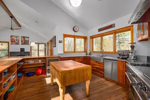 555 Coles Meadow Rd, Northampton, MA 01060 - Photo 12