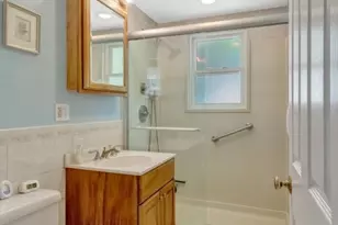 19 Saville St, Saugus, MA 01906 - Photo 34