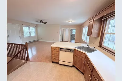 55 Warren St #1, Taunton, MA 02780 - Photo 4