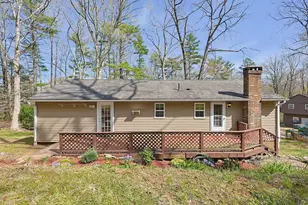 124 Old County Rd, Holland, MA 01521 - Photo 4