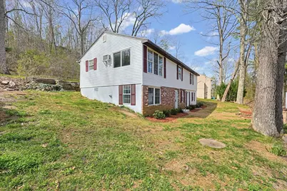 124 Old County Road, Holland, MA 01521 - Photo 6