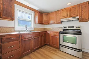 124 Old County Rd, Holland, MA 01521 - Photo 10