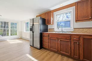 124 Old County Rd, Holland, MA 01521 - Photo 10