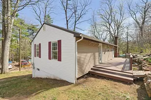 124 Old County Rd, Holland, MA 01521 - Photo 2