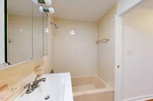 32 Whites Ave, Watertown, MA 02472 - Photo 6