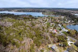 14 Daisy Ln, Yarmouth, MA 02664 - Photo 8