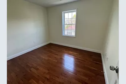 6 N Rocliffe St, Fall River, MA 02723 - Photo 14