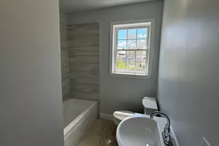 6 N Rocliffe St, Fall River, MA 02723 - Photo 16