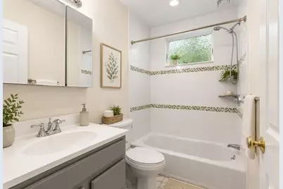 403-405 Reedsdale Rd, Milton, MA 02186 - Photo 12